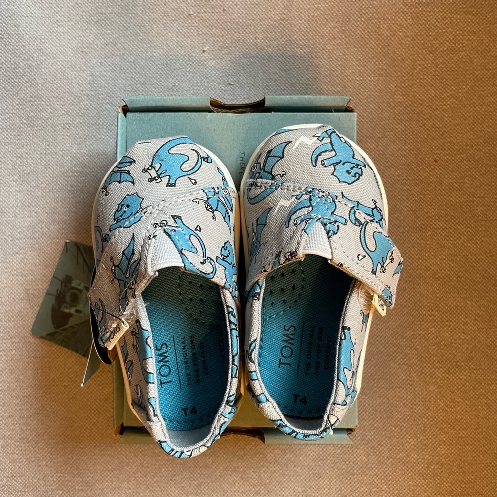 TOMS Baby Size 4: Classic, Grey/Blue, Dino Glow in the Dark Print